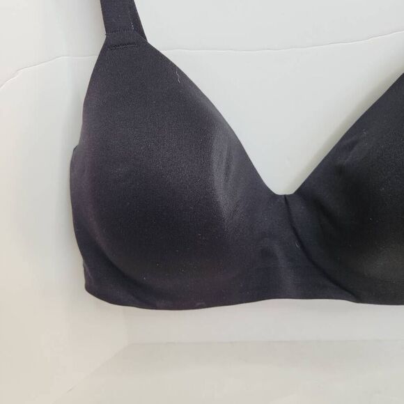 Wacoal Women's Flawless Comfort Contour Bra Style 853326 Black Size 38DDD Wired - Picture 2 of 10